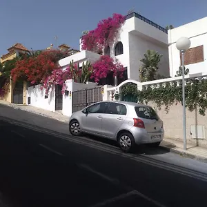 villa-las-buganvillas-maspalomas-habitaciones-con-baos-privados.in-canary-islands.com/